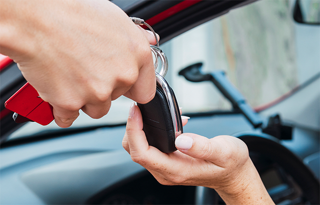 Keys And Cars 640Px (1)